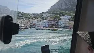 Ferry to Port Capri