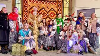 Вертеп на різдвяному ярмарку в палаці мистецтв. Крафт та коляда #львівяквінє #різдво #коляда #львів 