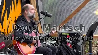 Doug Martsch  -There Is A Light That Never Goes Out-  (The Smiths) 6, 10, 2021