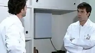 José Armando fala a Álvaro que tem muita influência com Esmeralda