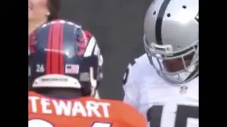 Aqib Talib breaks Michael Crabtrees gold chain! What the heck?!? Savage alert