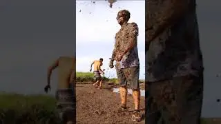 How long does it take to cover someone in mud?!