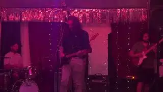Midnight Morning live at Ronald Records