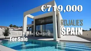 Modern Villa Avenida Malaga in Rojales, a quiet area of Ciudad Quesada, Spain | Spanish villa