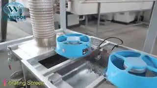 Plastic film squeezing pelletizing machine is used for squeezing and re-pelletizing plastic film