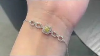 Fancy Yellow Diamond Bracelet 0.18 Cts in Cushion Shape Gemstone 0.44 Cts Diamonds