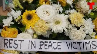 People lay flowers and light candles on Sydney&rsquo;s Bondi Beach after Hanukkah shooting