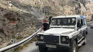 Safari club 4x4 adventure in Crete Land Rover preveli route