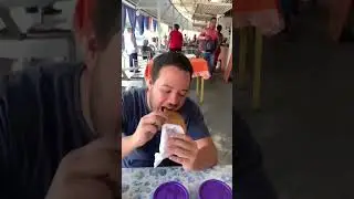😄AS&Iacute; SON LAS EMPANADAS DEL ORIENTE VENEZOLANO #shorts #short