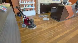 Lvp Floor Cleaning With Oscillating Pad Extraction 2025