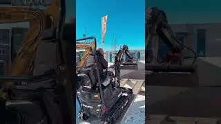 Neues #Jahr. Neue #Power  #🖤 #Shantui SE12 #black #bagger #bagger2go #minibagger #baustelle #diesel