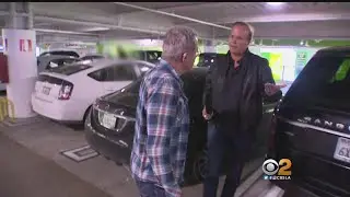 Investigation: 2 Men Have Died In The Apartment Of A Democratic Fundraiser But He Calls Our Reporter