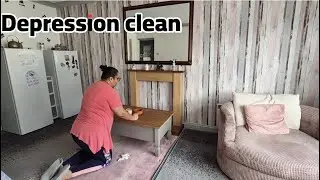 Cleaning the mess depression left behind #faith&nbsp;#god #jesus #jesuschrist #shorts #shortvideo #viral