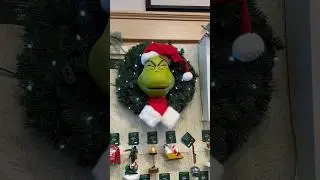 Grinch talking wreath #grinchwreath #talkingwreath #grinchtiktok #grinchmas #christmas2024 #christma