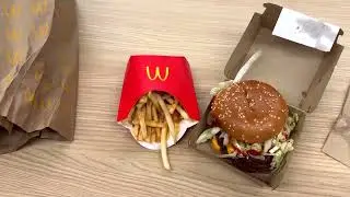McDonald's posts biggest US sales decline in nearly five years | REUTERS