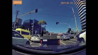 Melbourne CBD drive