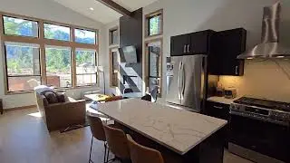 Modern Mountain Getaway - Ashford, WA