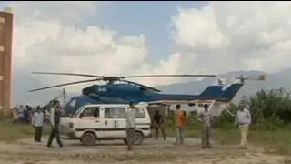 Nepal avalanche: Rescue resumes for missing climbers
