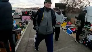 targul de vechituri vanzare cumparare si anaful in targ!?!