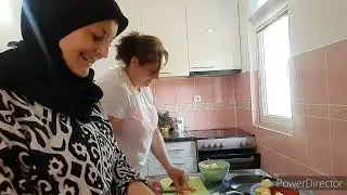 U  gostima kod Rodice🩷pravile smo ŠLJIVOPITU🩷I paprike uz dodatak mesa na moj način  / sve se pojelo