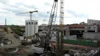 Pelle &agrave; c&acirc;ble Liebherr (Botte Fondation)