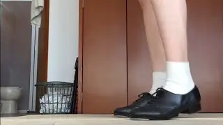 1 Minute Tap Dancing With White Socks 2 (Leather Tap Shoes)