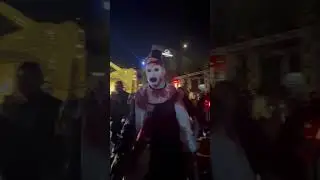Halloween Horror Nights 🎃 | Funny Scary Moments 2025