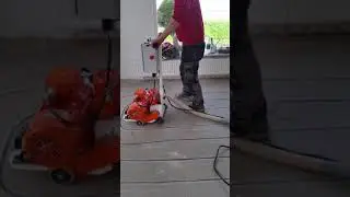 Fr&auml;sen im vorhandenen Estrich und direkt danach die Fliesen legen