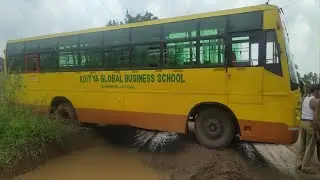 Aditya Global Business School Bus Got Stuck In Deep Mud | Bus Got Stuck | Bus Market