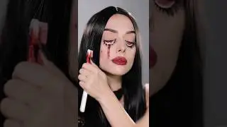 Easy Halloween makeup hack #makeup #beautyhacks (orgn @anitartist)