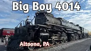 Union Pacific's Big Boy 4014 on display in Altoona, PA draws huge crowds!
