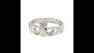 Ladies Silver Claddagh Ring with Woven Band