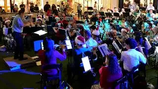Honolulu Wind Ensemble - Christmas is Here!