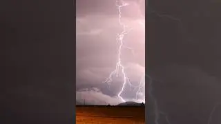 Massive supercell thunderstorm with incredible lightning