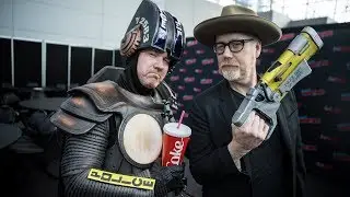 Fifth Element Cop Cosplay at New York Comic Con!