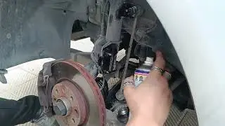 Cambio ammortizzatori prima parte dell'opel corsa modello e