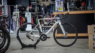 Rower Focus Izalco Max 8.7 Grey &ndash; połączenie stylu i wydajności