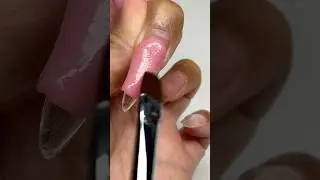 Как нанести полигель на типсы‼️ Ногти цвета розовой жевательной резинки💗💅 #полигель #ногти #уроки...