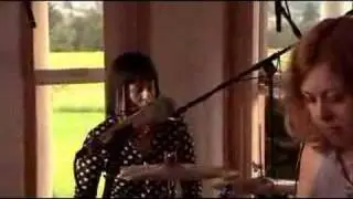 Sleater-Kinney Modern Girl