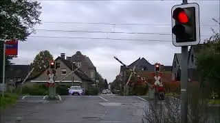 Bahn&uuml;bergang Wesel (Feldmark) // German Railroad crossing // Duitse Spoorwegovergang