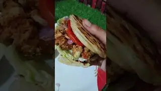 mini parotta chicken burger 🍔#tasty burger#