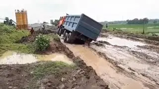 indian tipper lovers  &hearts;.  Dangerous tipper driving
