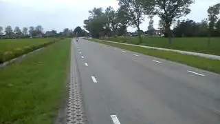 +/- 100 op een snorfiets