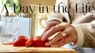 A day in the life of a Traditional Catholic mom of 5