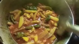 Small prawn curry with winter vegetables. Eggs curry with potato. 