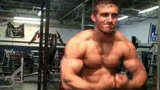 Cody Factor Flexing 1
