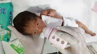 Part 4 Preterm Baby Formula Bottle Feeding 🍼🍼 | Step-by-Step NICU Care & Initial Assessment