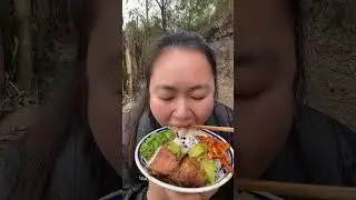 Oh, it's delicious. Bacon, dried radish