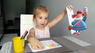 Modelam o inghetata din plastilina
