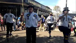 MORRIS DANCING TRADITIONAL ENGLISH FOLD DANCE I 2012